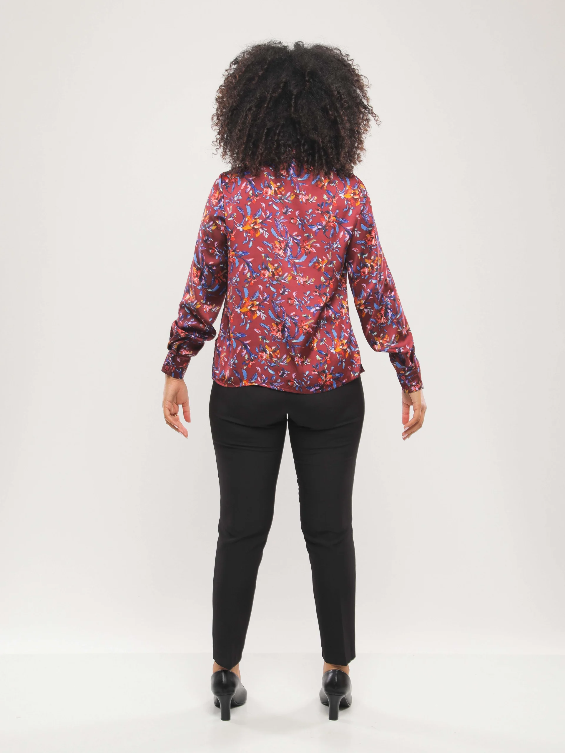CHEMISE FLORALE À COUPE DROITE