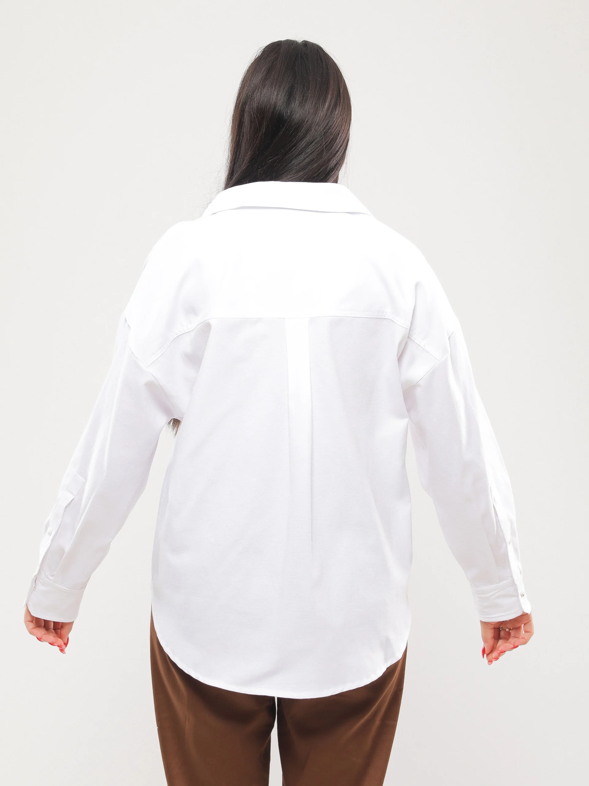 CHEMISE OVERSIZE À COL CLASSIQUE