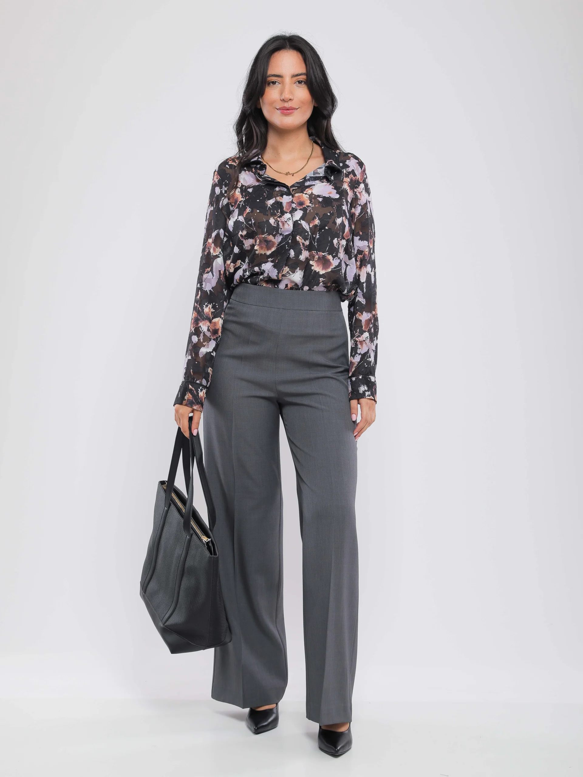 PANTALON LARGE ET FLUIDE À TAILLE HAUTE