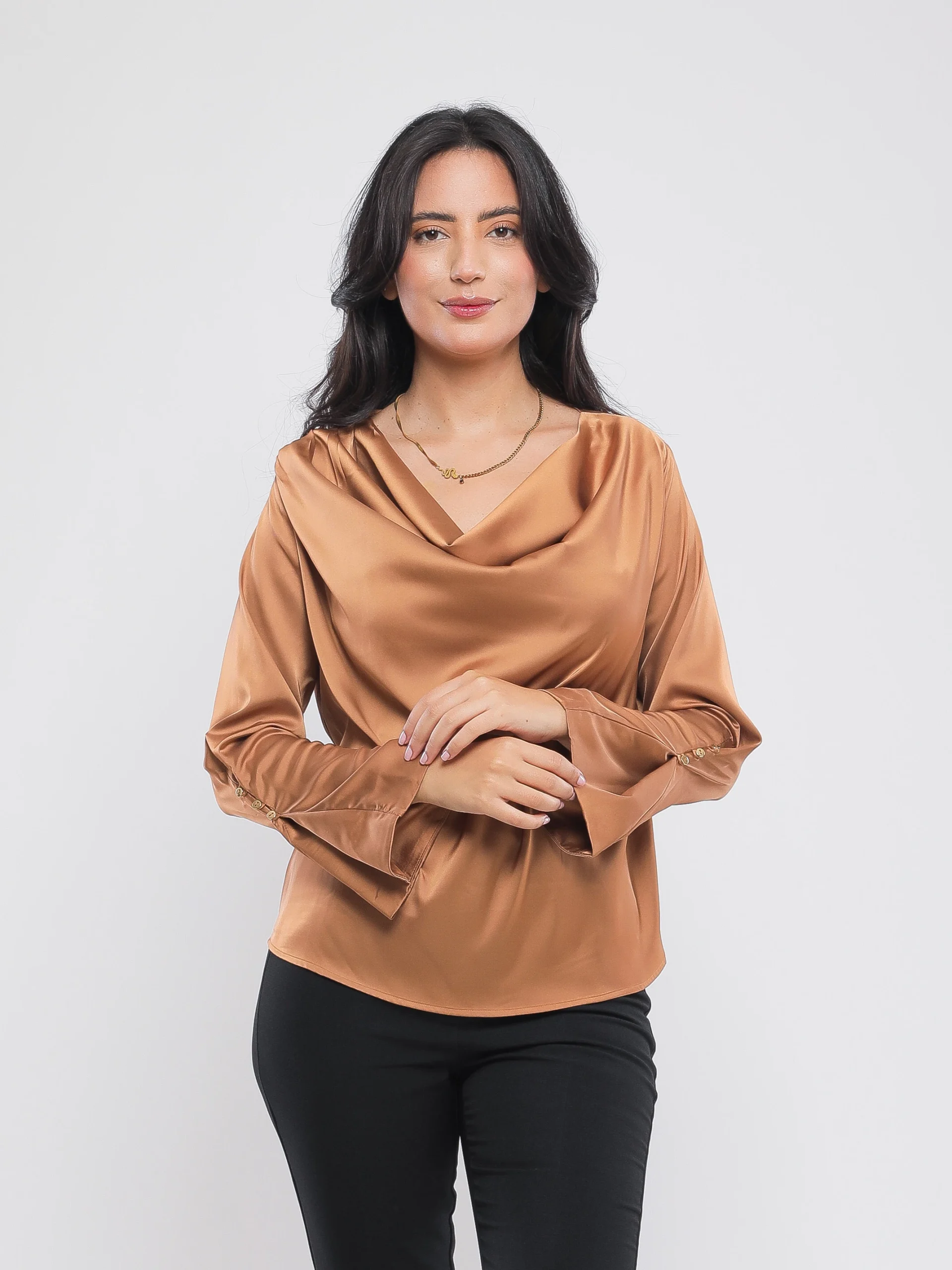 BLOUSE À COL DRAPÉ